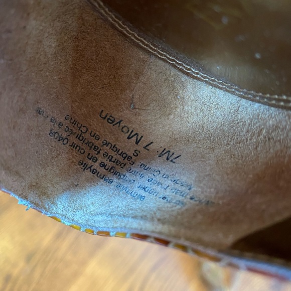 Nine West Embossed Leather Peep-Toe Pumps - Picture 6 of 6